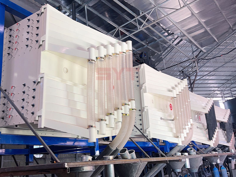 方形搖擺篩案例現場